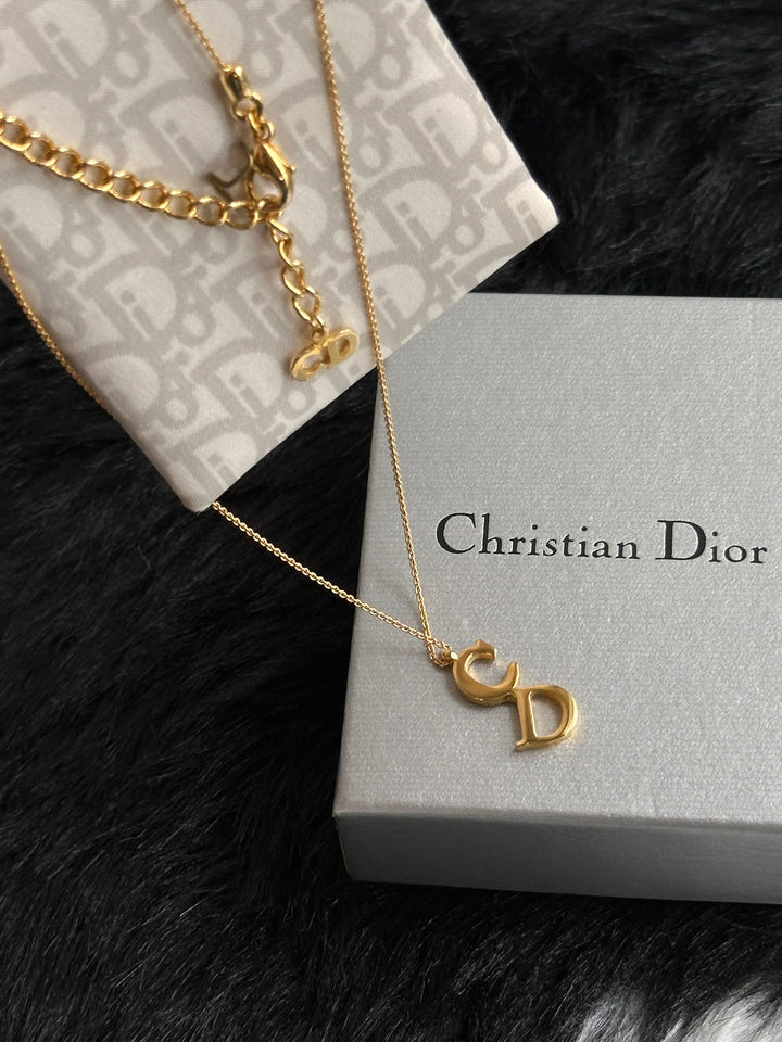 DIOR CD Bag Necklace 😻｜Full Set × Gold-Tone Pendant × Beautiful Condition