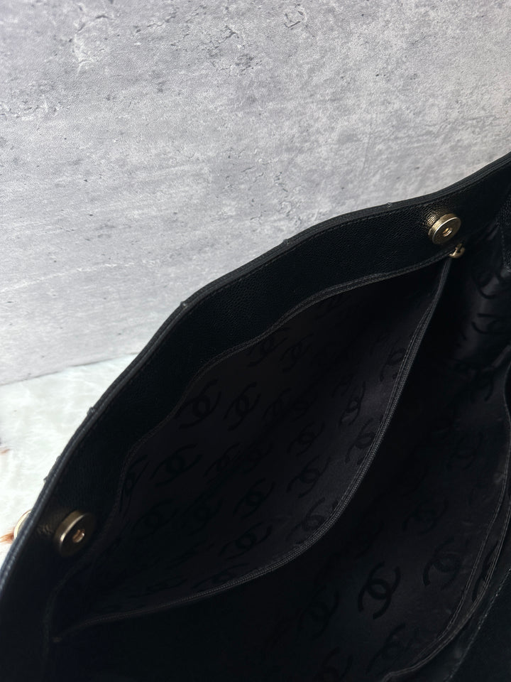 CHANEL Caviar Leather Chocolate Bar Tote Bag 🖤｜Sticker Included × Baby Pouch × Laptop-Friendly