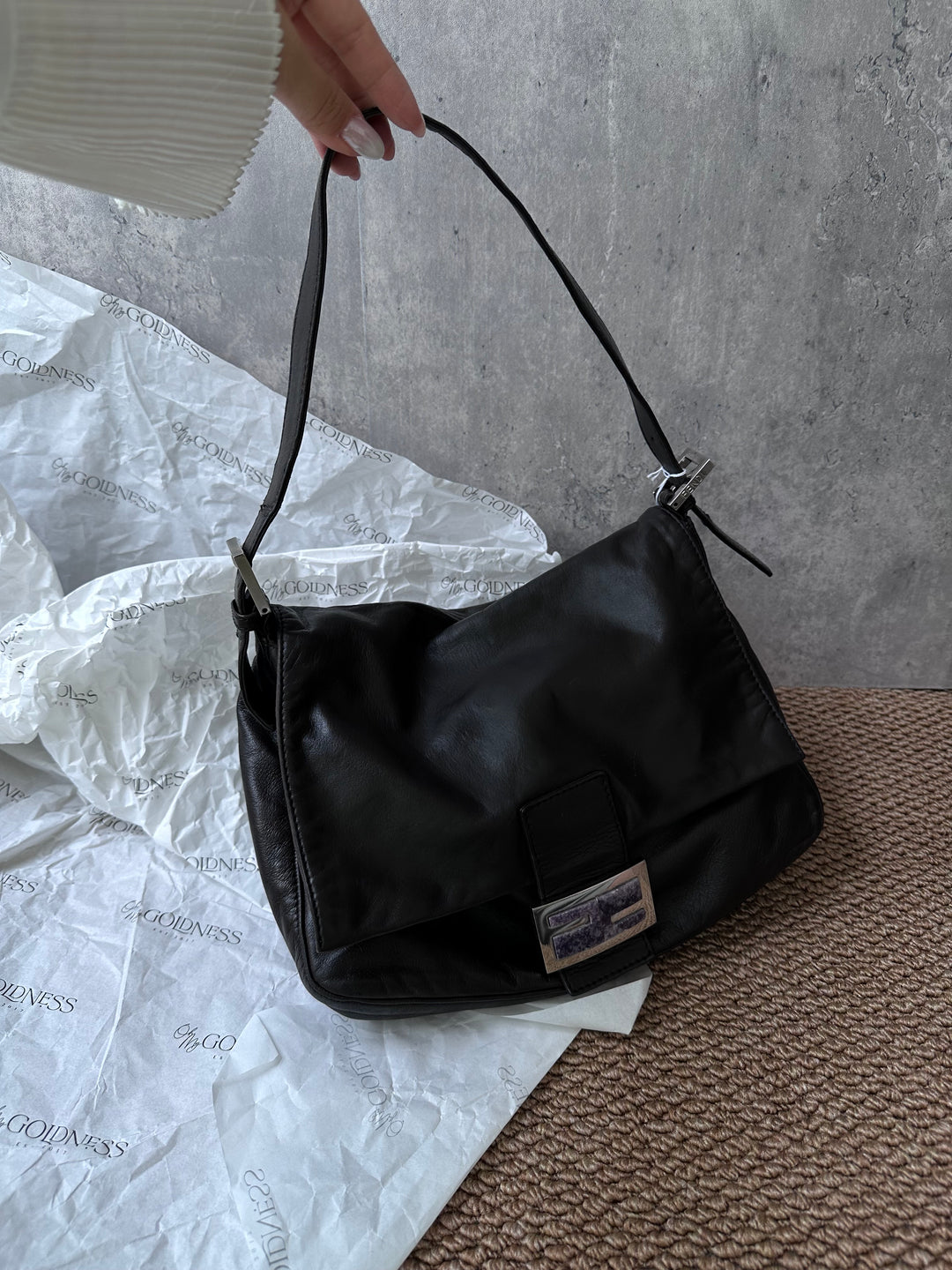 FENDI Monogram Lunchbox Bag – Iconic FF Canvas × Vintage-Inspired Silhouette