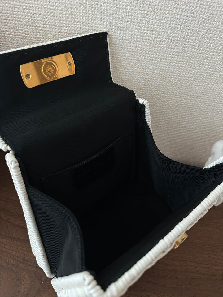 SALVATORE FERRAGAMO Limited Rattan Kelly – Small White Edition 🤍✨