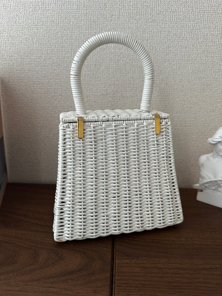 SALVATORE FERRAGAMO Limited Rattan Kelly – Small White Edition 🤍✨