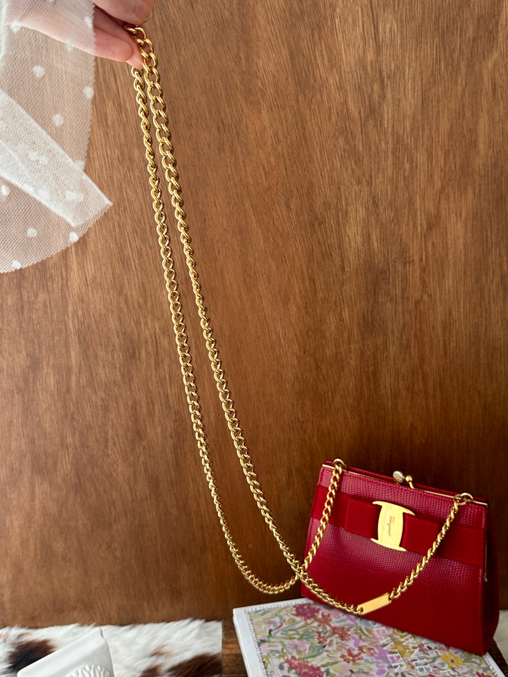 Ferragamo Vara Evening Chain Bag ❤️✨｜Lizard-Embossed Leather × Iconic Vara Bow × Gold-Tone Chain
