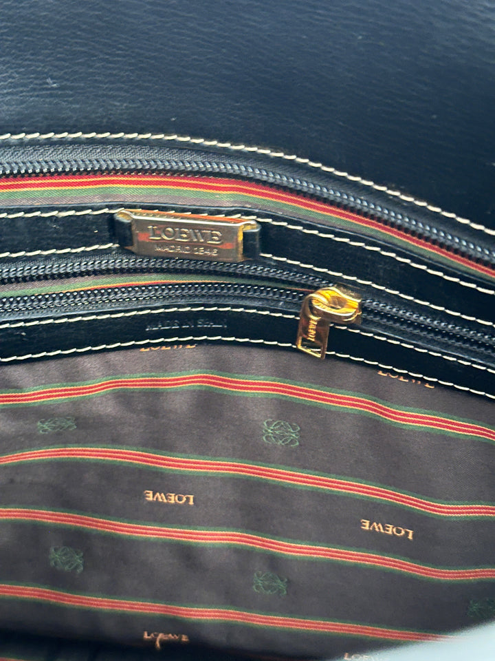 Loewe Snake Spine Tote 🤎 | Functional Luxury with a Touch of Edge