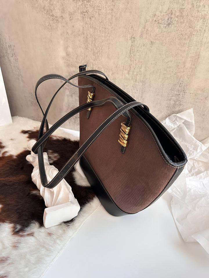 Loewe Snake Spine Tote 🤎 | Functional Luxury with a Touch of Edge