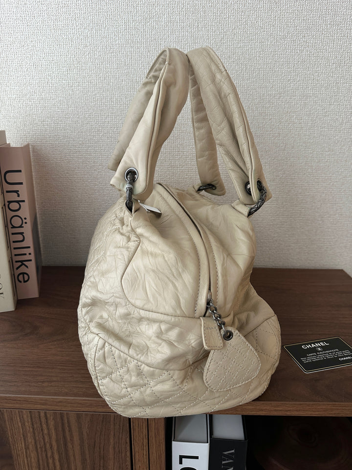 CHANEL Latte Quilted Puffy Bag – Vintage CC Charm 🤎✨