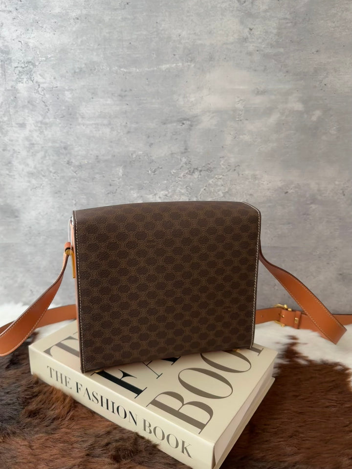 Celine Monogram Mini Shoulder Bag 🤎｜Rare Mini Size × Structured Shape × Shoulder or Crossbody