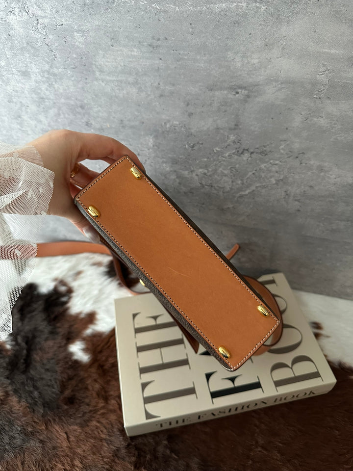 Celine Monogram Mini Shoulder Bag 🤎｜Rare Mini Size × Structured Shape × Shoulder or Crossbody