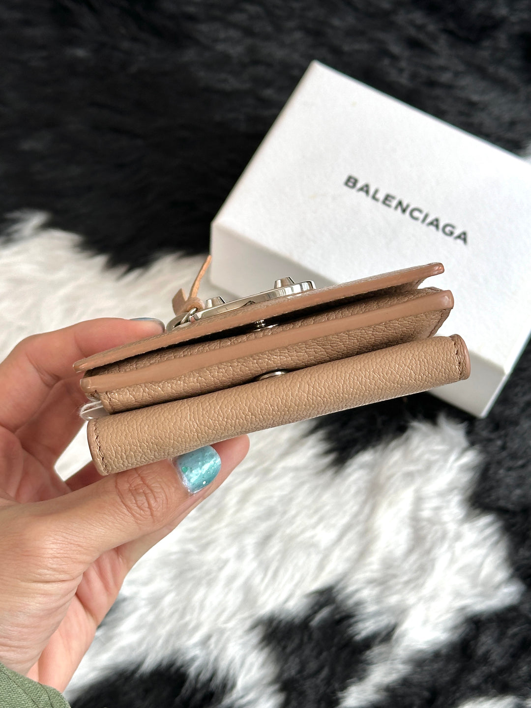 Balenciaga City Small Wallet 🤎🧡｜Compact City Design × Grained Calfskin × Box Included