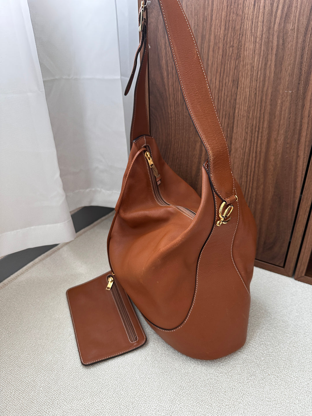 LOEWE Caramel Hobo Crossbody – With Pouch 🤎✨