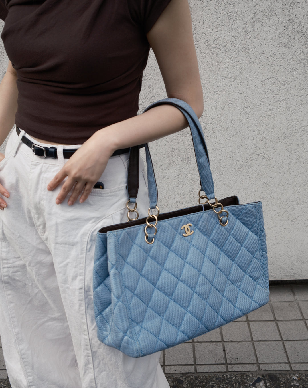 CHANEL Straw-Textured Quilted Tote Bag 💙｜Summer Blue Tone × Shoulder Carry × Practical Work Size