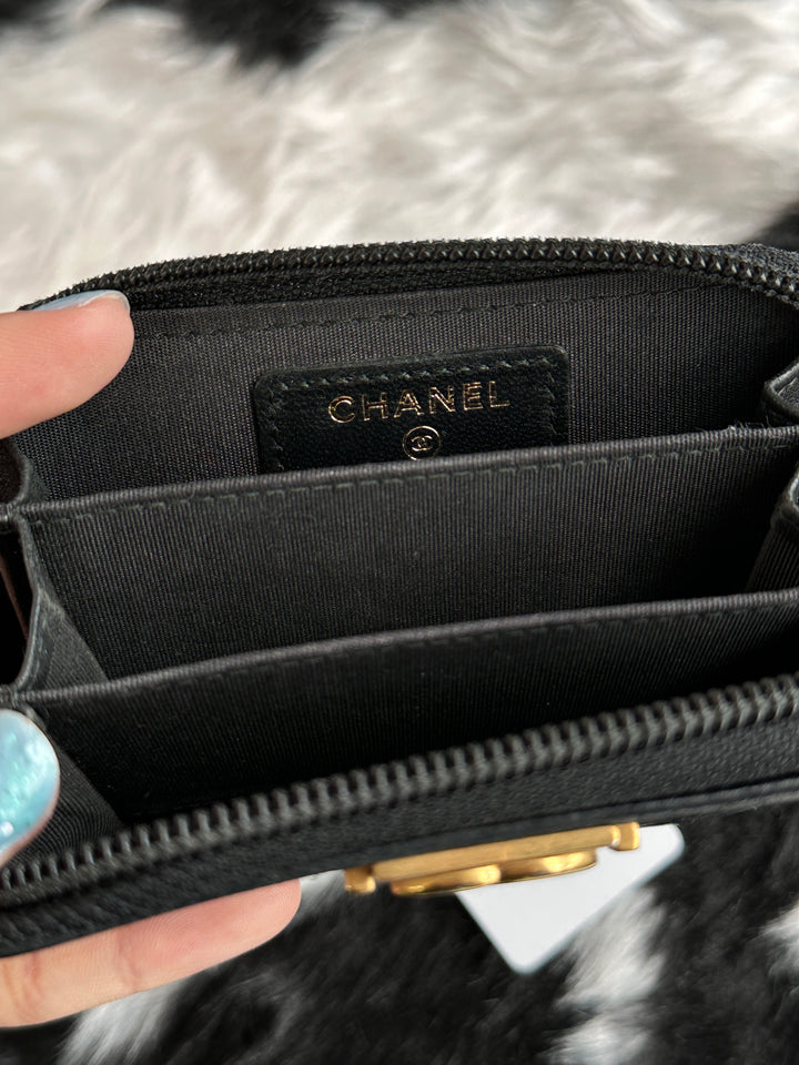 CHANEL Le Boy Card Holder 🖤✨｜Classic Black &amp; Gold × Quilted Leather × Great Value