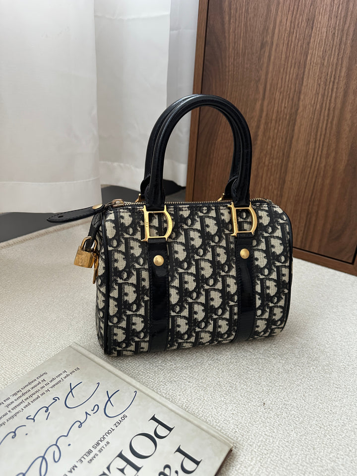DIOR Mini Boston Bag – Oblique Monogram with Lock 🖤✨