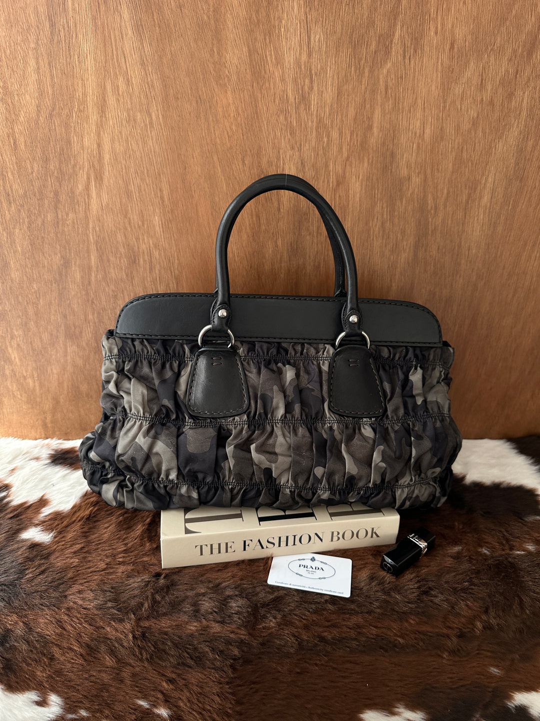 Prada Camouflage Nylon Tote Bag 🪐｜Ruched Nylon・Muted Camo Print・Laptop-Friendly Capacity