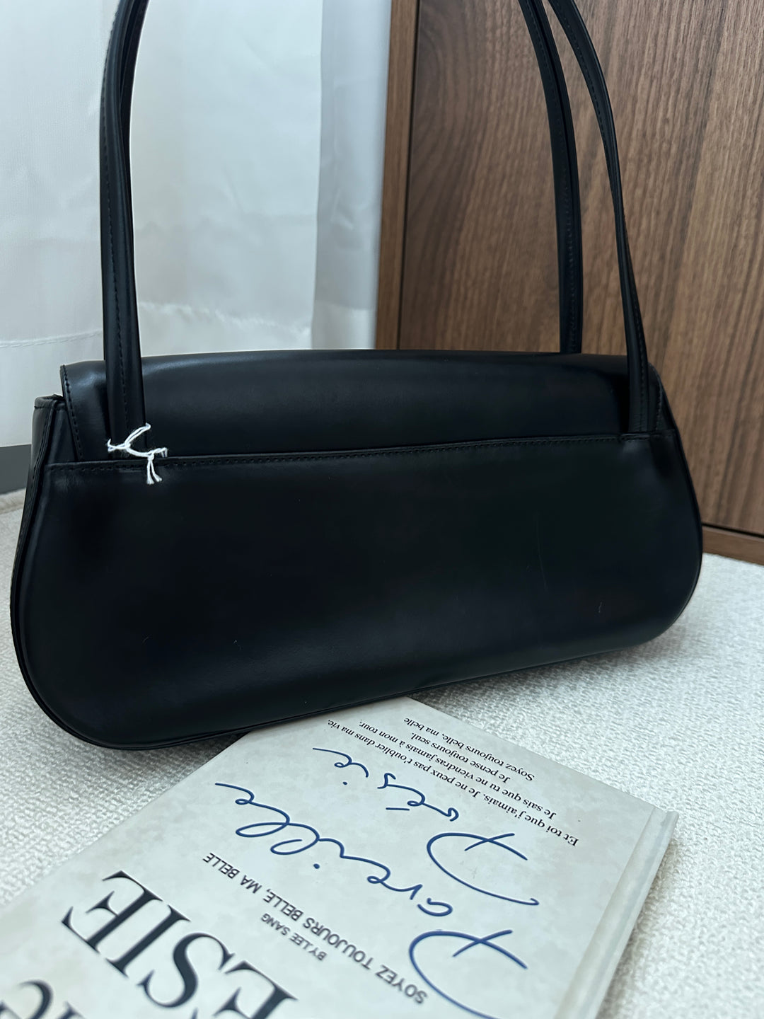 GIVENCHY So Black Hobo – Embossed Logo Box Leather 🖤✨