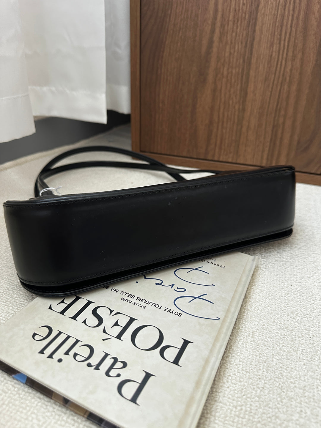 GIVENCHY So Black Hobo – Embossed Logo Box Leather 🖤✨