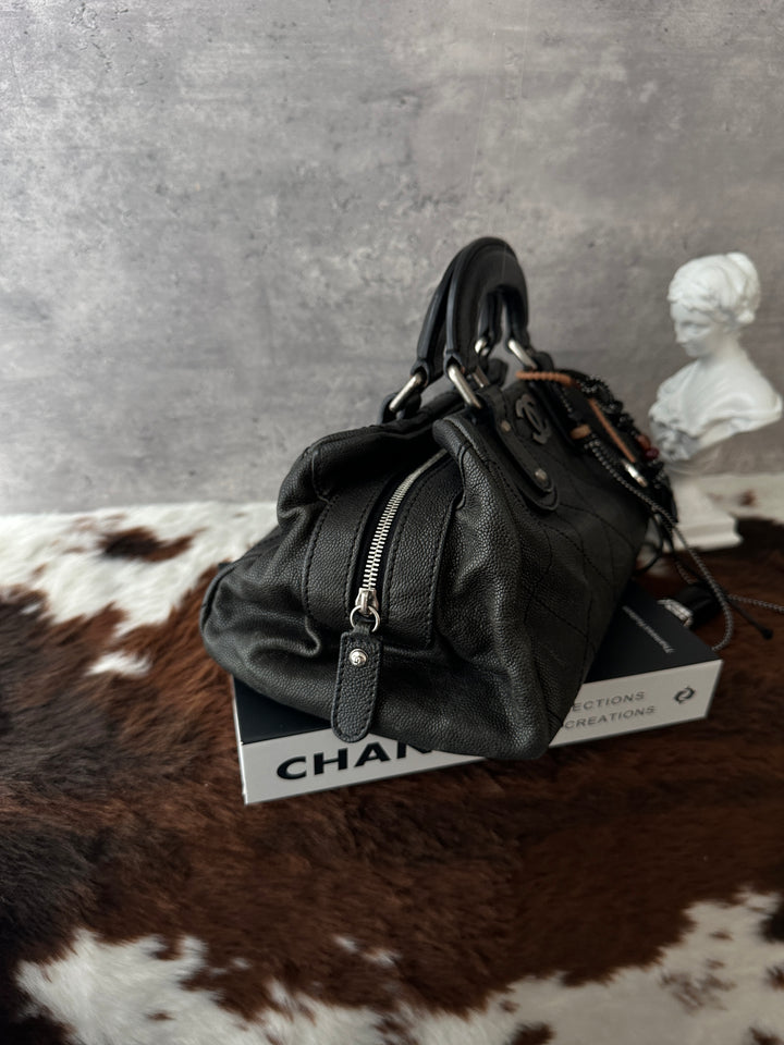 Chanel Black Caviar Leather Handbag 🖤✨｜Vintage Boston Shape・Silver CC Logo・Everyday Classic