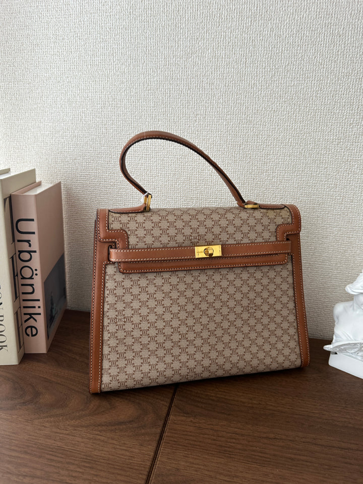 CELINE Vintage Kelly Bag – Triomphe Monogram & Leather 🤎✨