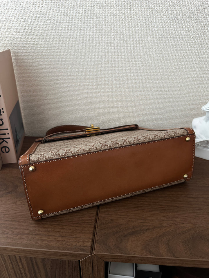CELINE Vintage Kelly Bag – Triomphe Monogram & Leather 🤎✨