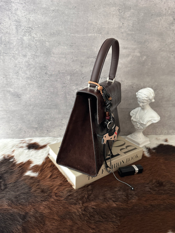 Ferragamo Gancini Embossed Handbag 🤎✨｜Chocolate Brown・Vintage Top Handle・Quiet Luxury