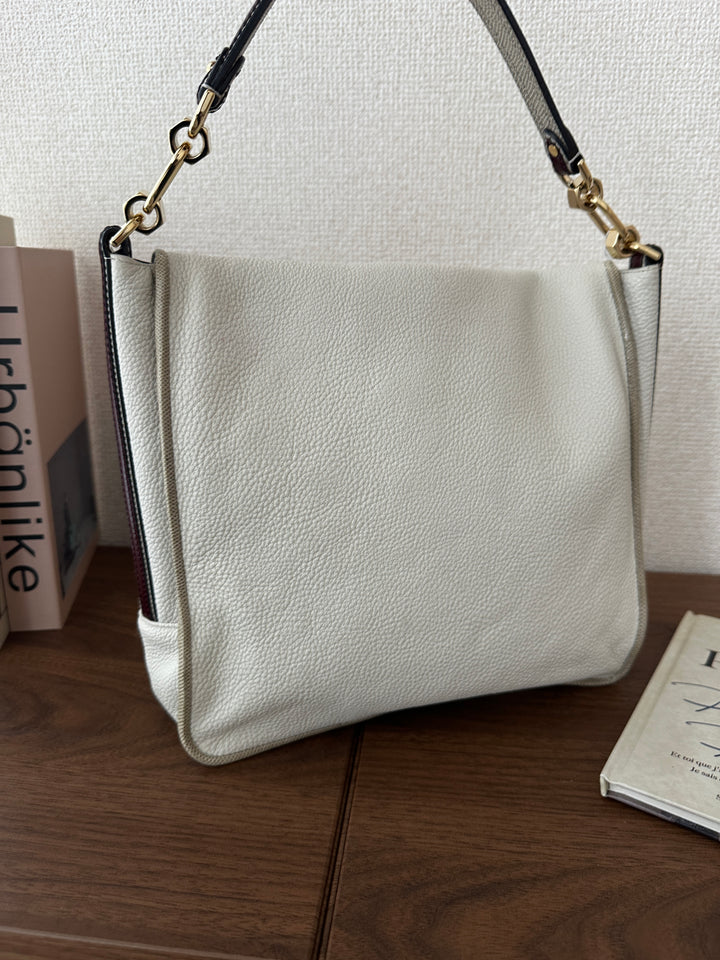 LOEWE Round Logo Hobo – Soft Calfskin Small Size 🤍✨