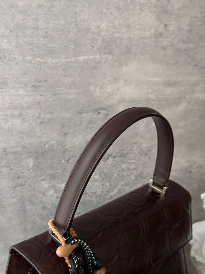 Ferragamo Gancini Embossed Handbag 🤎✨｜Chocolate Brown・Vintage Top Handle・Quiet Luxury