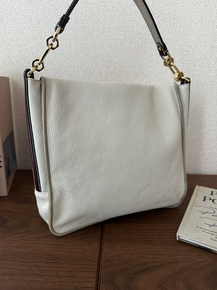 LOEWE Round Logo Hobo – Soft Calfskin Small Size 🤍✨