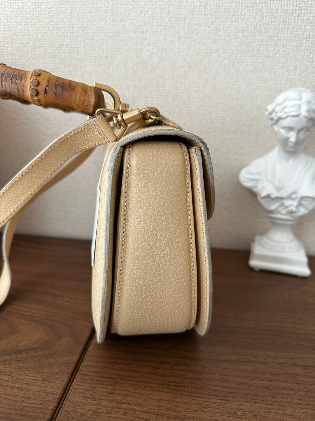 Gucci Bamboo Almond Milk Top Handle Bag 🤍✨