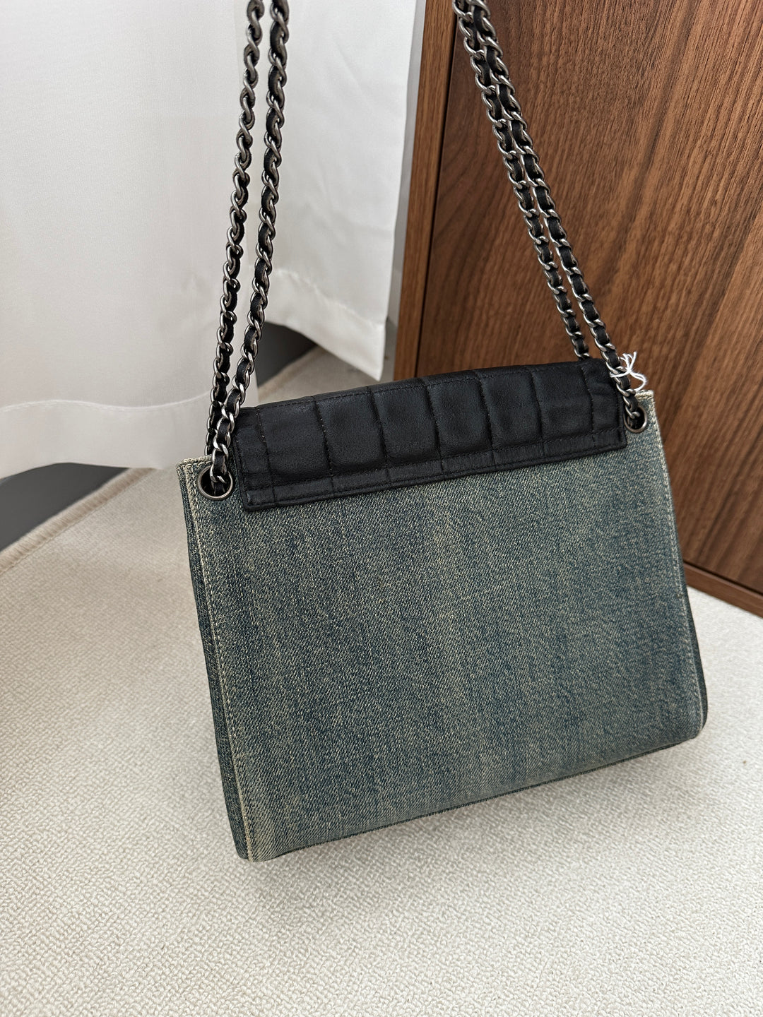 CHANEL Denim & Leather Chain Bag – Small Yuanbao Style 🖤✨