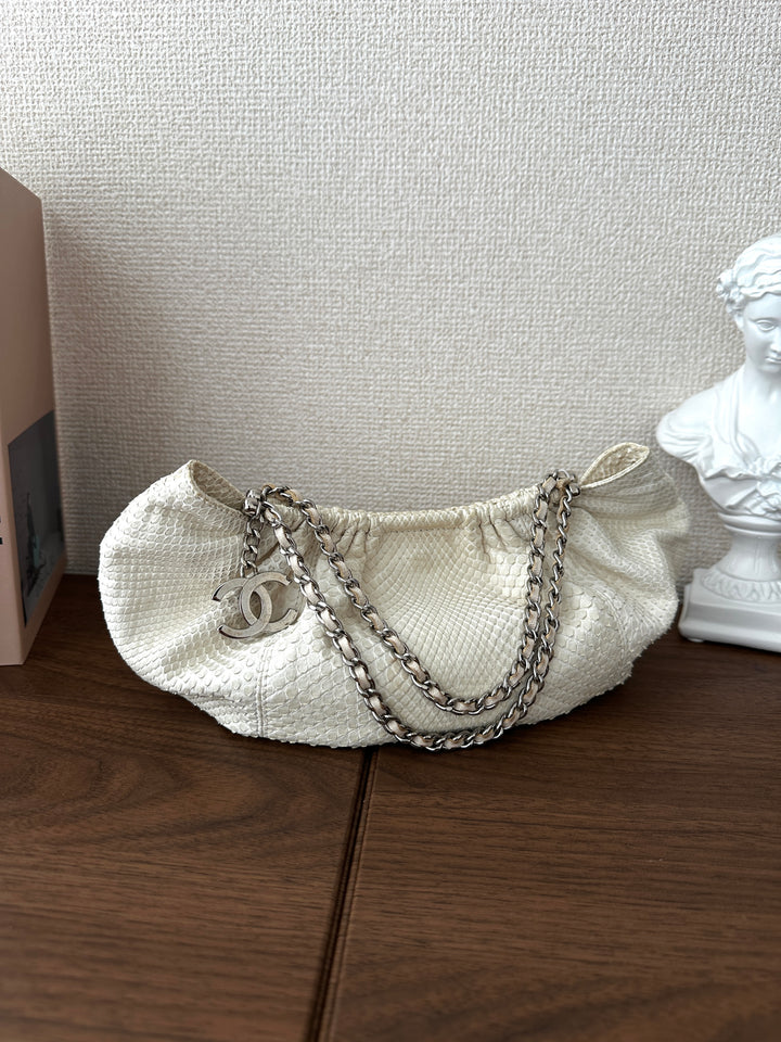 CHANEL Python Yuanbao Hobo 🤍✨ Rare White Edition