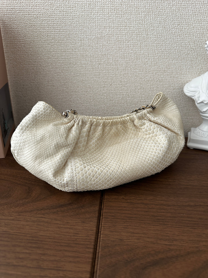 CHANEL Python Yuanbao Hobo 🤍✨ Rare White Edition