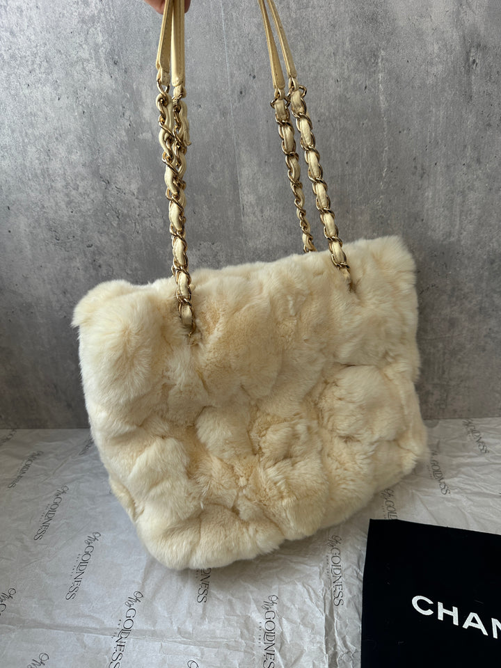 CHANEL Cream Shearling Tote – Fluffy Luxury with Iconic CC 🤍 Full Set