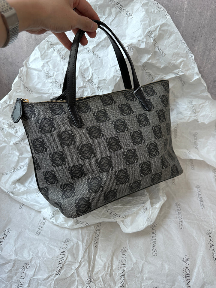 LOEWE Monogram Mini Tote🖤 | Light, Rare & Easy to Style