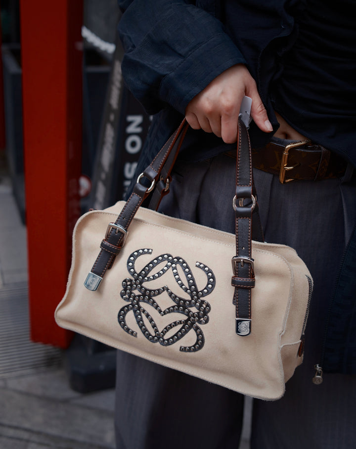 LOEWE Amazona Studded Biscuit Bag 🤍｜Full Set × Studded Anagram Logo × Adjustable Strap