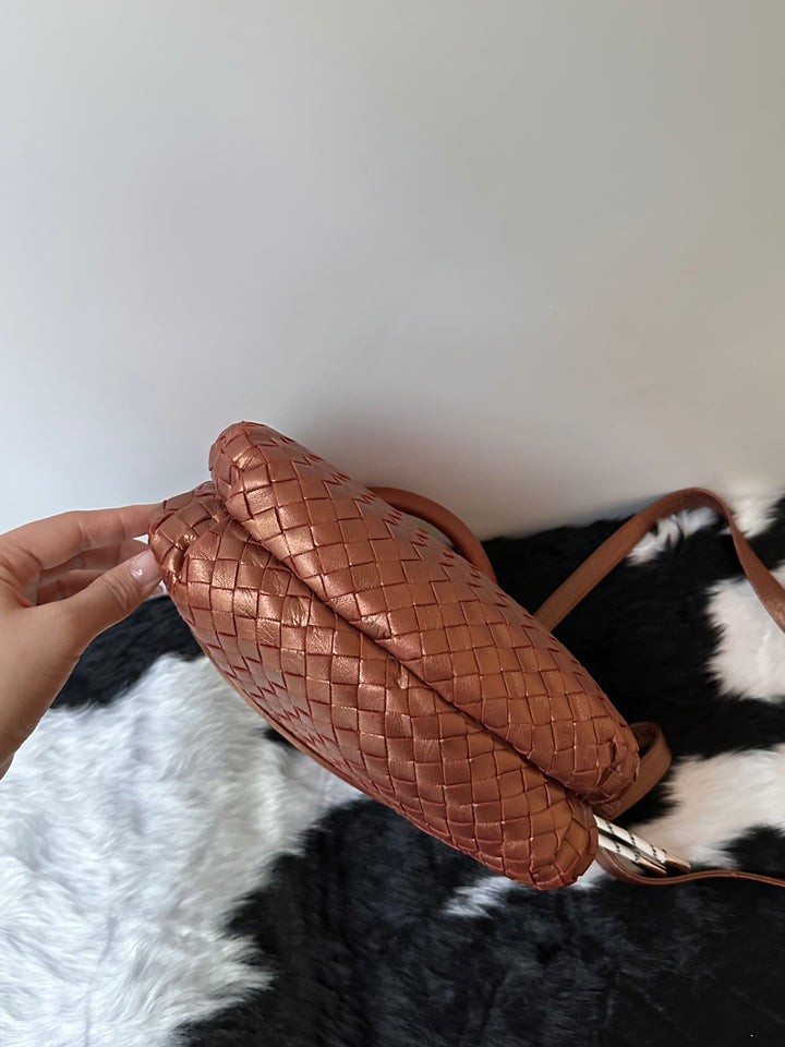 Bottega Veneta Kelly Intrecciato Top Handle Bag ✨