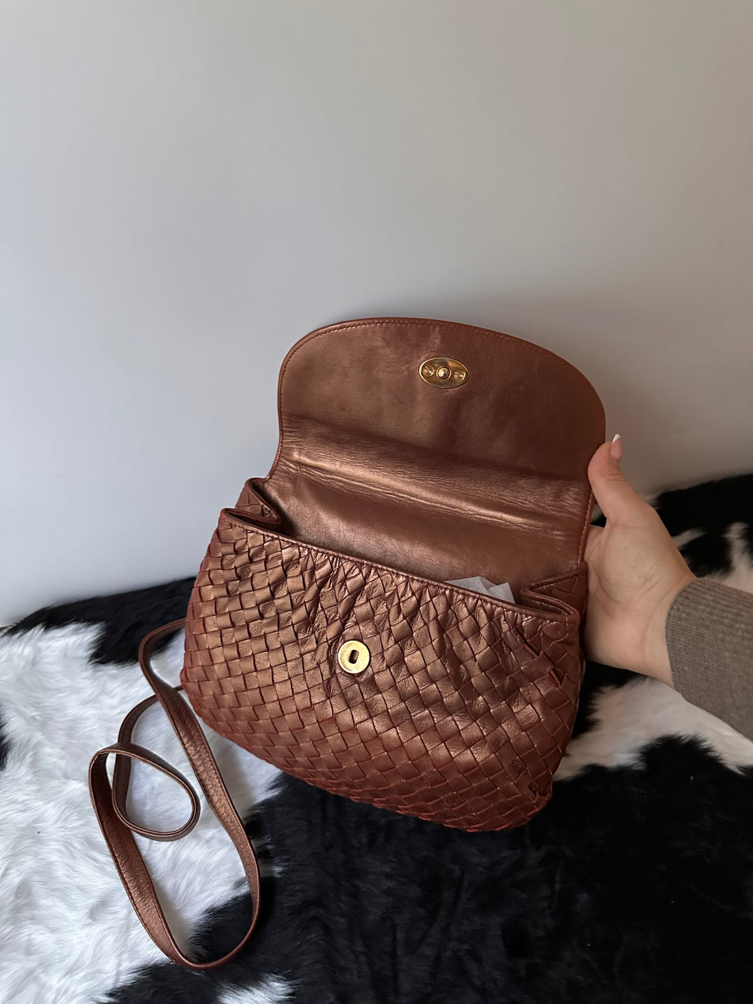 Bottega Veneta Kelly Intrecciato Top Handle Bag ✨