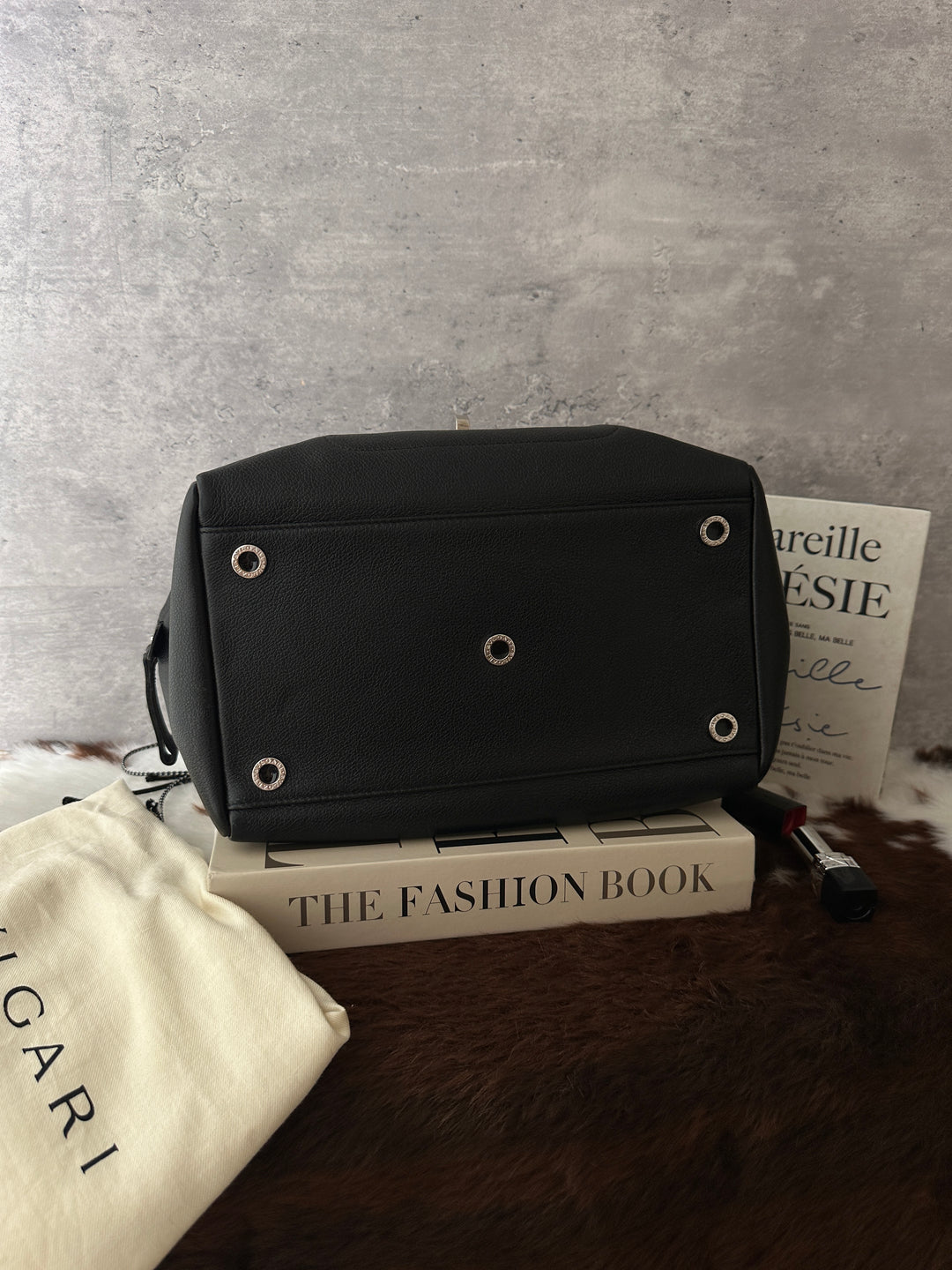 BVLGARI Boston Bag 🖤❤️｜Black Leather・Silver Hardware・Classic Everyday Bag