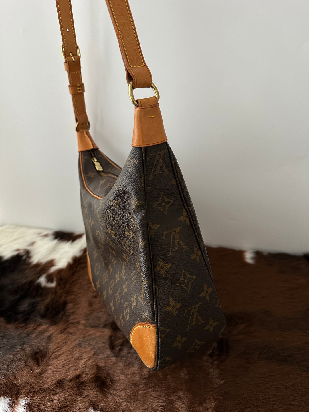 Louis Vuitton Monogram Boulogne 30 Brown Shoulder Bag 🤎｜Classic Monogram × Curved Hobo Shape × Zip-Top Practicality✨