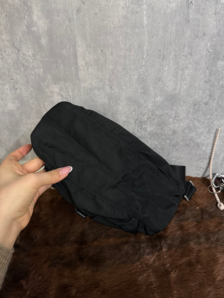 Prada Iconic Nylon Crossbody Bag ✨Timeless Classic × Ultra Lightweight × Everyday Essential