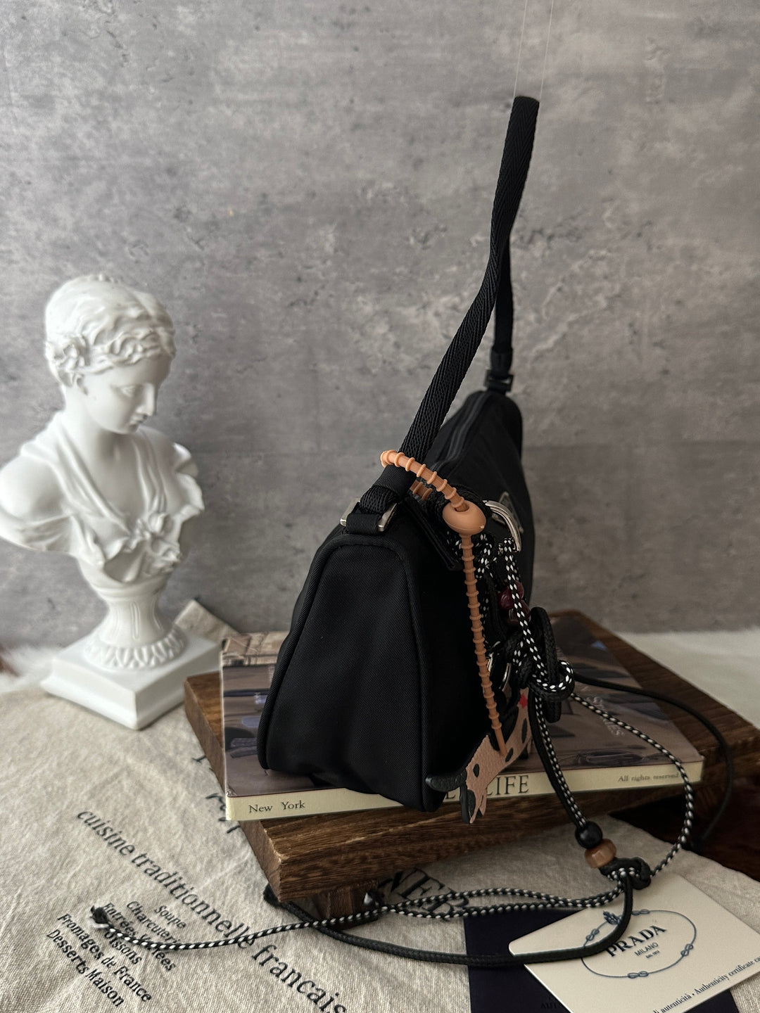 PRADA Nylon Pouch Bag ✨🖤｜Black Nylon・Triangle Logo・Minimal Shoulder Bag