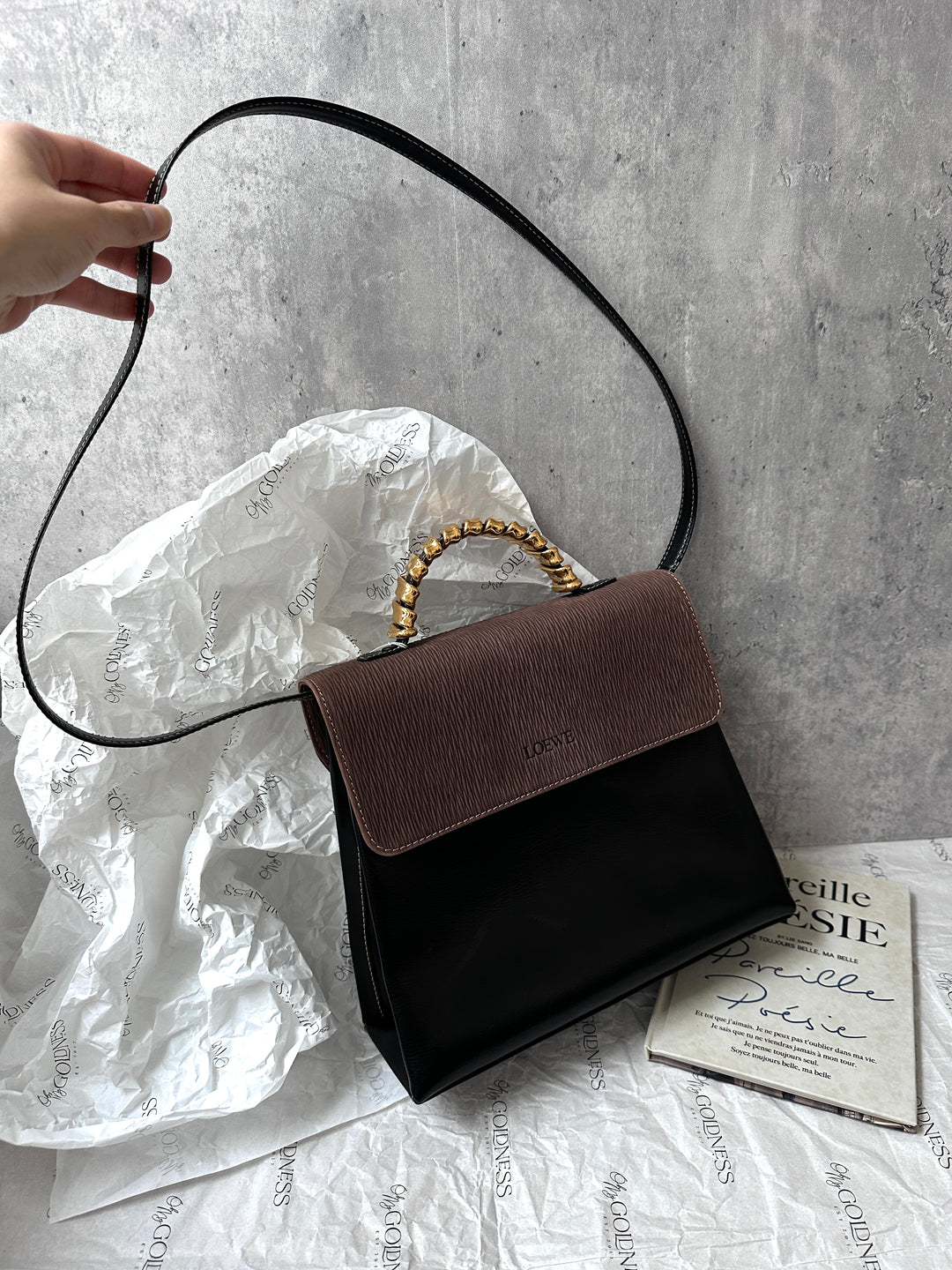 LOEWE Velazquez Snakebone Kelly – Signature Segmented Handle × Collector's Must-Have 🖤 With Original Strap & Near Mint Condition