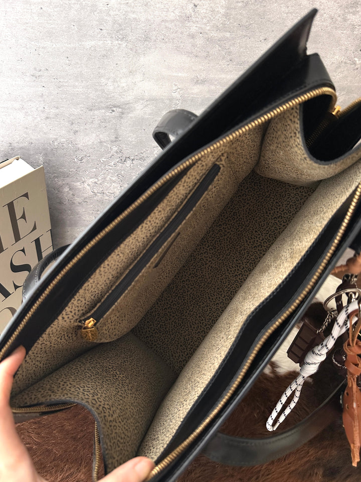 Cartier Panthère Tote 🖤✨｜Black Leather・Gold Panthère Detail・Vintage Work Tote