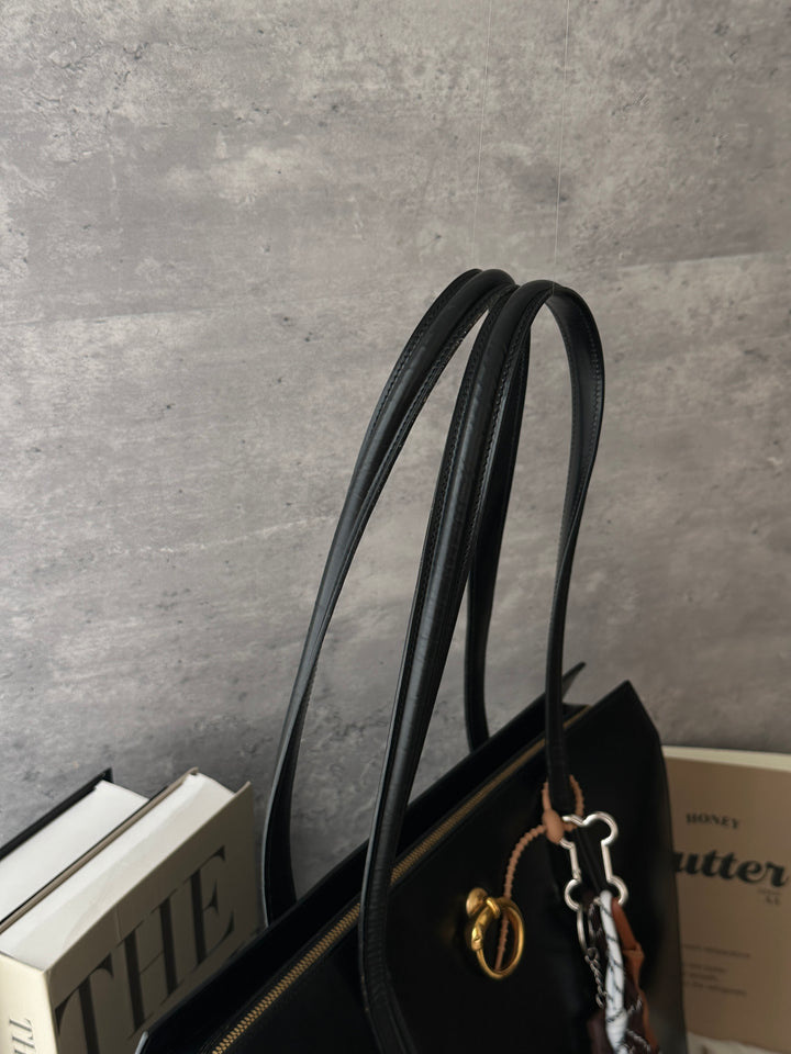 Cartier Panthère Tote 🖤✨｜Black Leather・Gold Panthère Detail・Vintage Work Tote