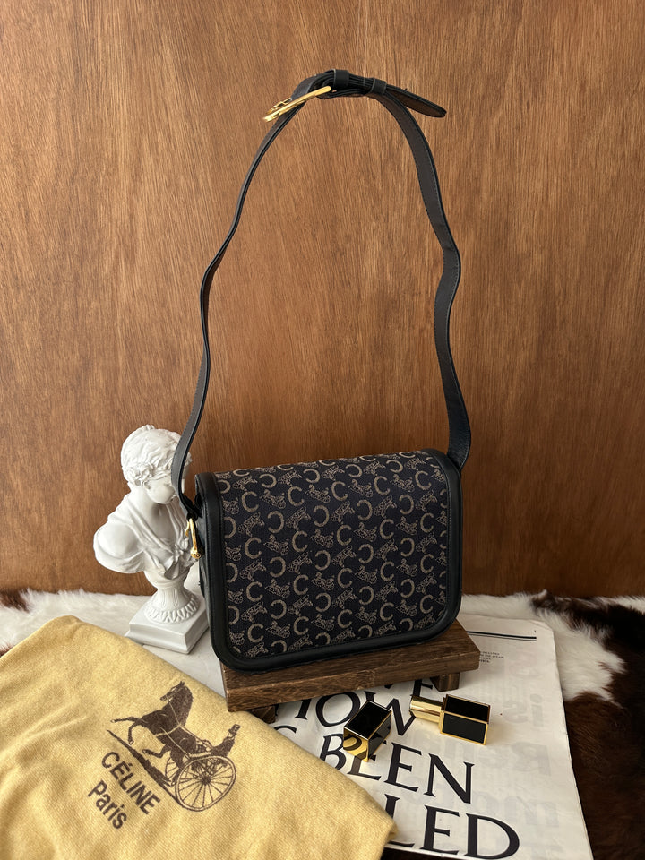 CELINE Vintage Macadam Carriage Buckle Shoulder Bag 💙✨