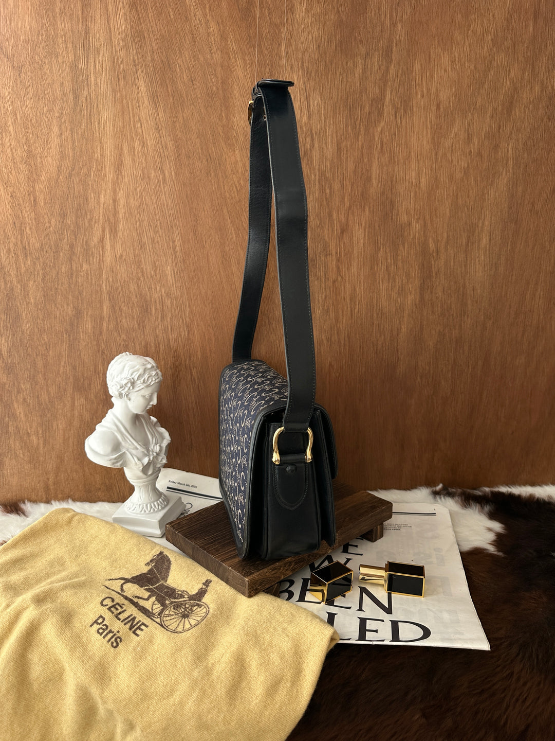 CELINE Vintage Macadam Carriage Buckle Shoulder Bag 💙✨