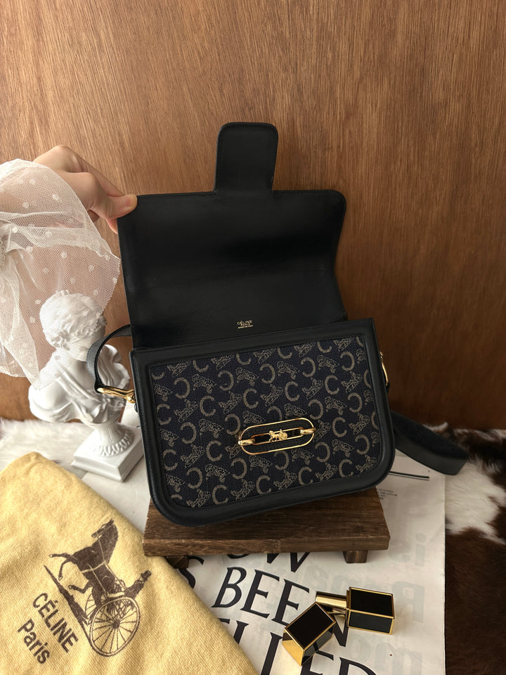 CELINE Vintage Macadam Carriage Buckle Shoulder Bag 💙✨
