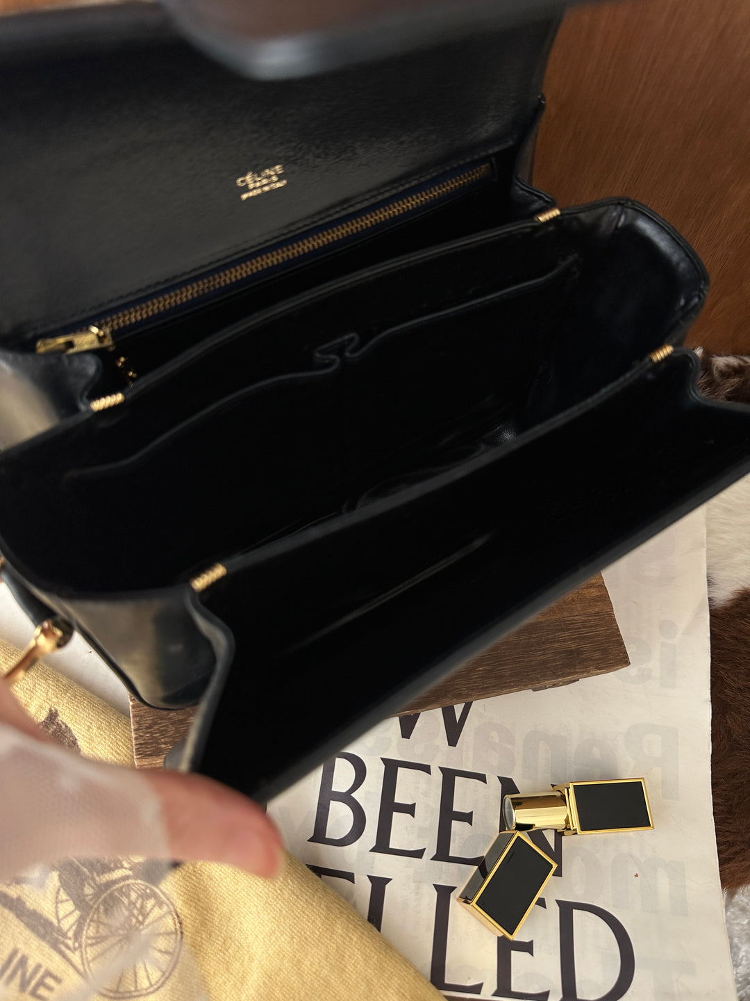 CELINE Vintage Macadam Carriage Buckle Shoulder Bag 💙✨