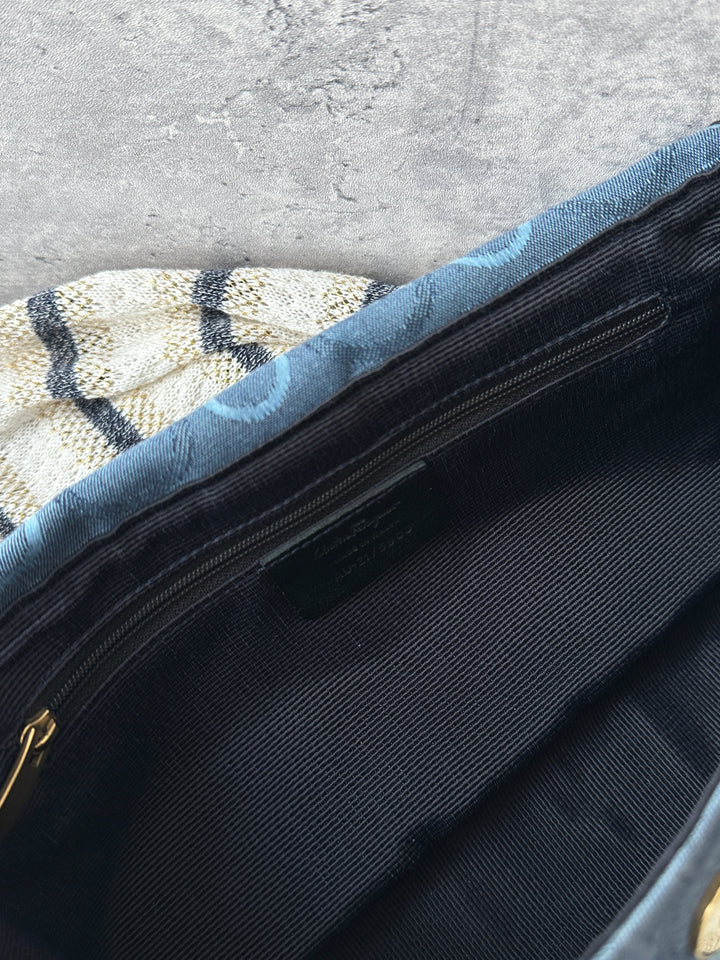 Ferragamo Monogram Baguette Hobo Shoulder Bag 💙🖤｜Blue Monogram × Gancini Buckle × Easy Daily Style
