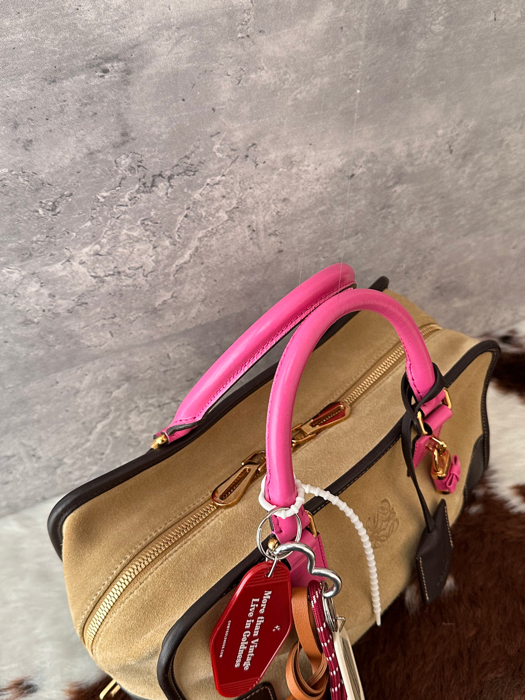 Loewe Amazona 28 Limited Teddy Bear 🤎🧸🎀｜Suede & Leather Colorblock × Pink Handles × Key & Lock