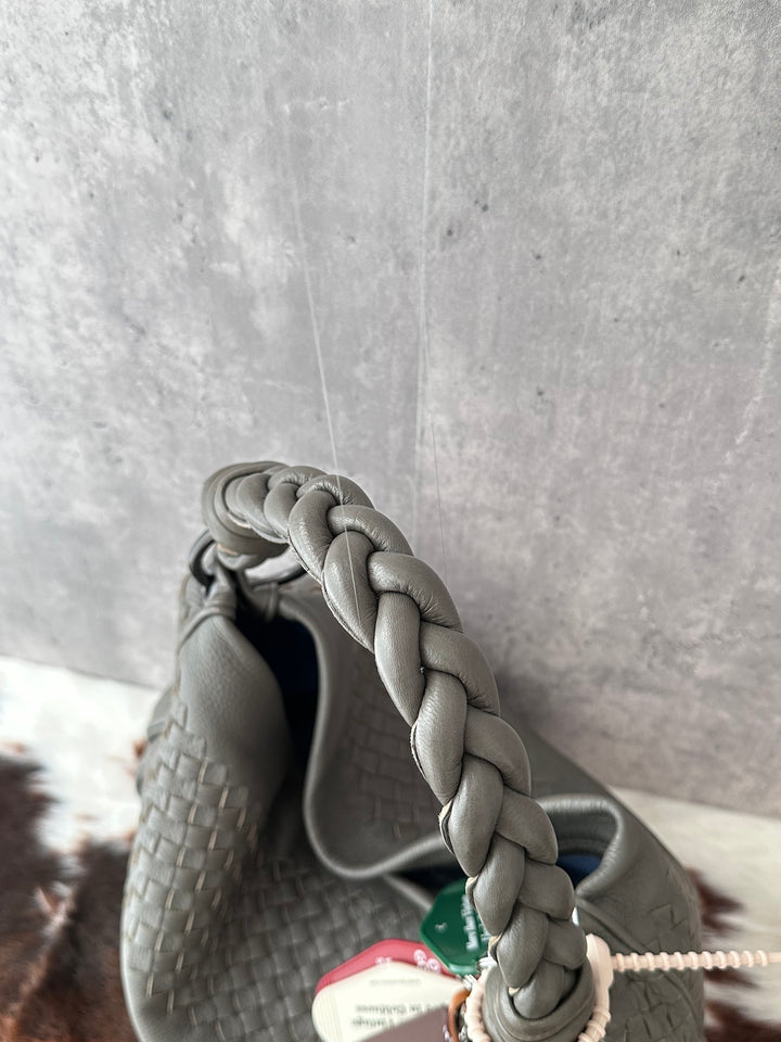 Bottega Veneta Intrecciato Hobo Shoulder Bag ✨