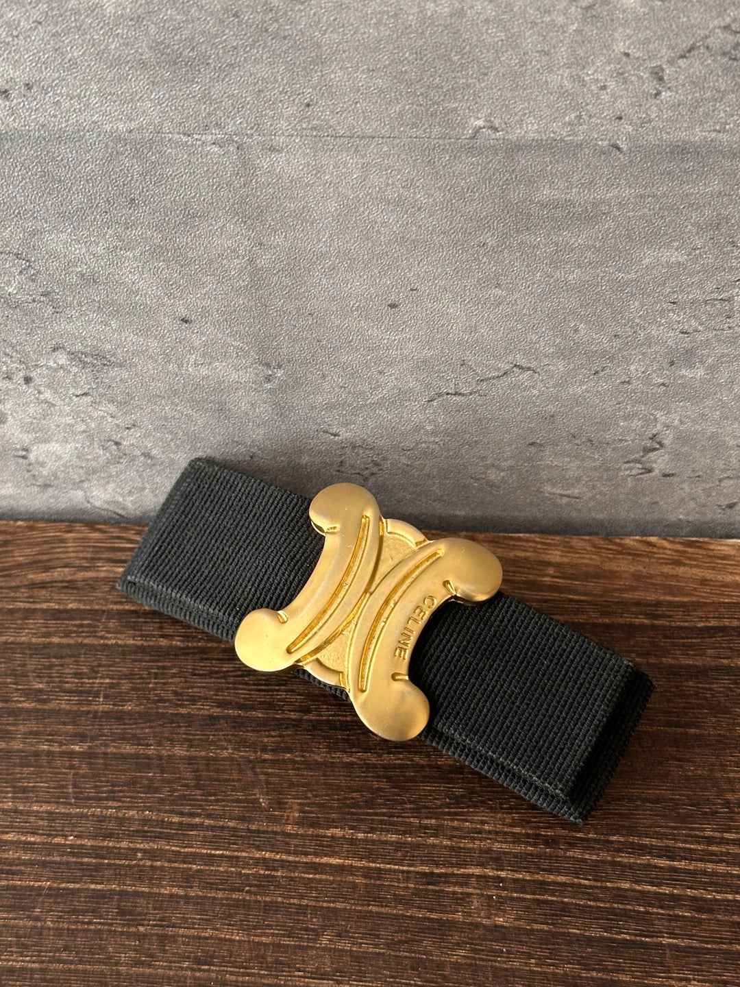 Celine Triomphe Bow Hair Clip 🖤✨｜Gold-Tone Triomphe × Black Grosgrain × Statement Design